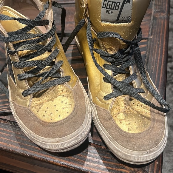 Golden Goose Gold shoes - Picture 8 of 9